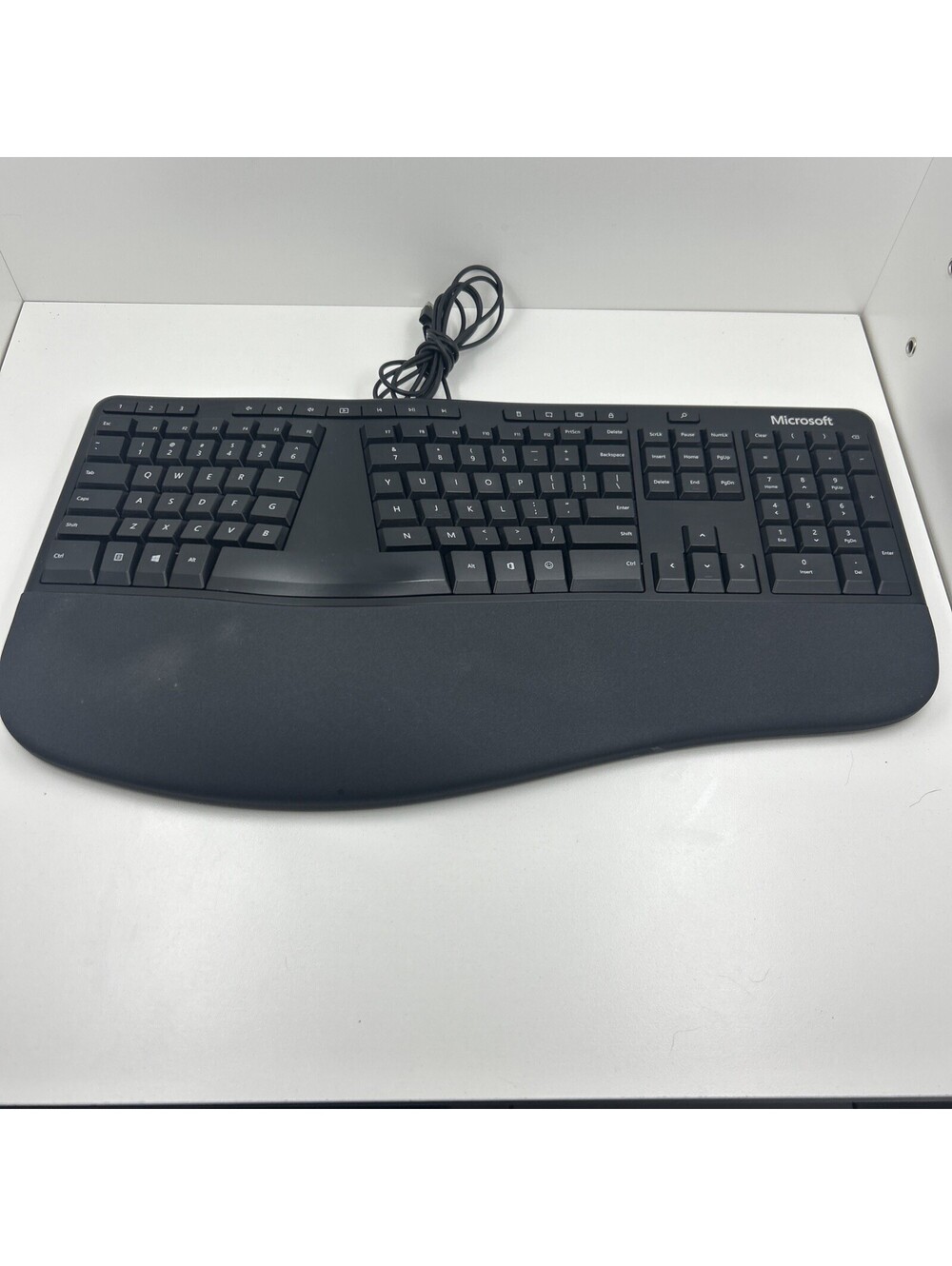 Microsoft Ergonomic Keyboard Model 1878 Wired USB Black Tested & Working